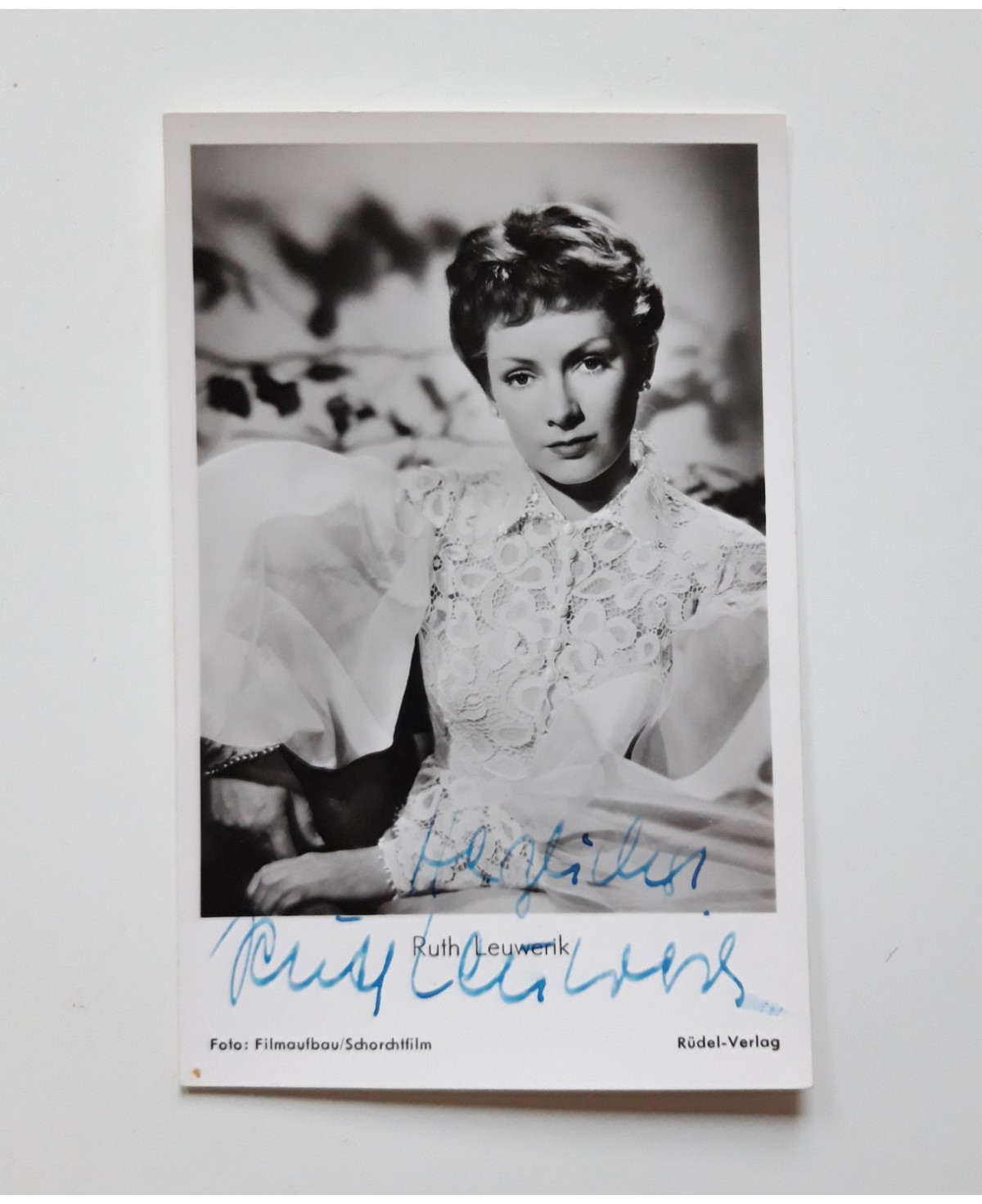 Autogramm Ruth Leuwerik mit Signatur, ca. 1953