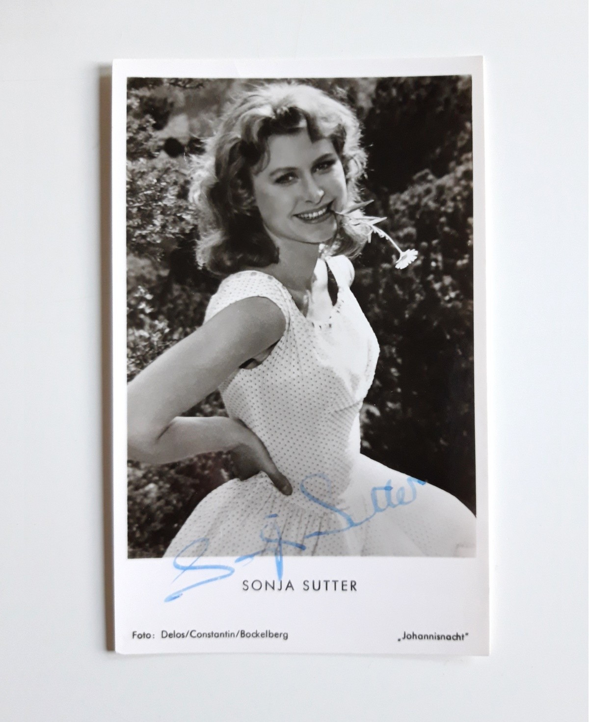 Autogramm Sonja Sutter mit Signatur, 1956